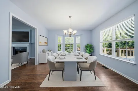 7433 Bright Leaf Road Wilmington NC 28411