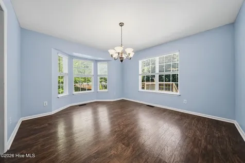 7433 Bright Leaf Road Wilmington NC 28411