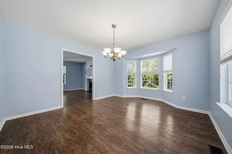 7433 Bright Leaf Road Wilmington NC 28411