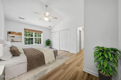 7433 Bright Leaf Road Wilmington NC 28411