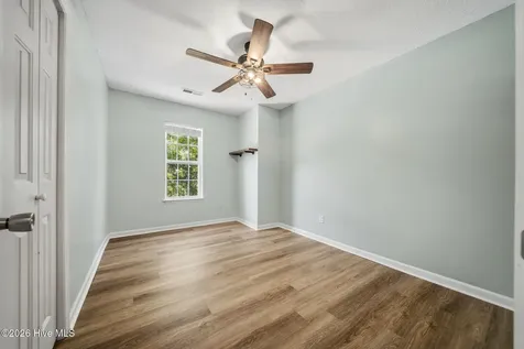 7433 Bright Leaf Road Wilmington NC 28411