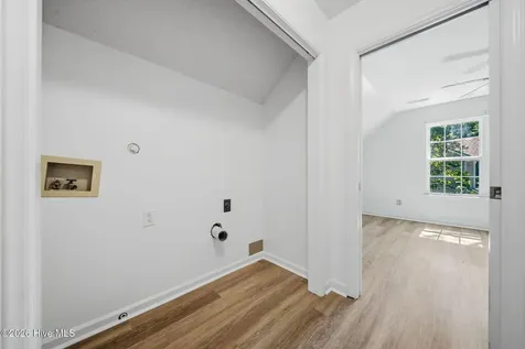 7433 Bright Leaf Road Wilmington NC 28411