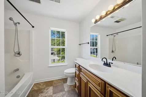 7433 Bright Leaf Road Wilmington NC 28411