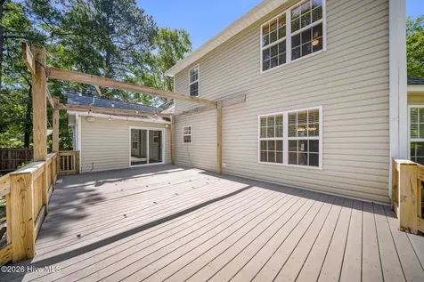 7433 Bright Leaf Road Wilmington NC 28411