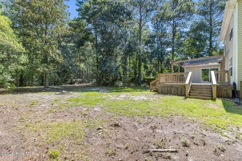 7433 Bright Leaf Road Wilmington NC 28411