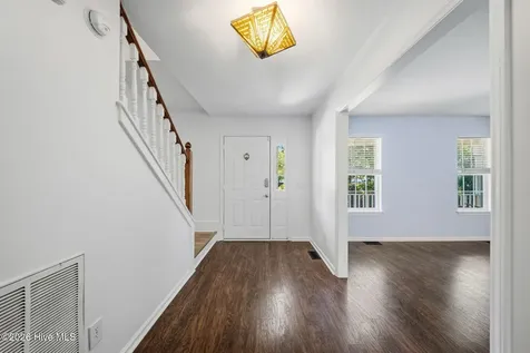 7433 Bright Leaf Road Wilmington NC 28411
