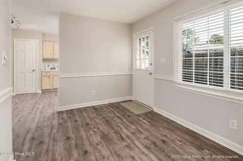 32 Scott Street Greenville NC 27858