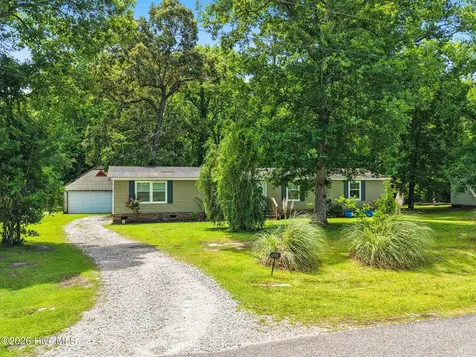 8695 Old Forest Drive NE Leland NC 28451