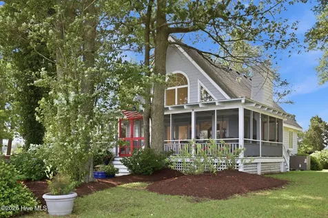 95 Cypress Shores Road E Roper NC 27970