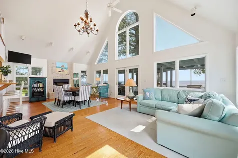 95 Cypress Shores Road E Roper NC 27970