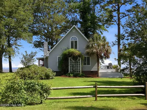 95 Cypress Shores Road E Roper NC 27970
