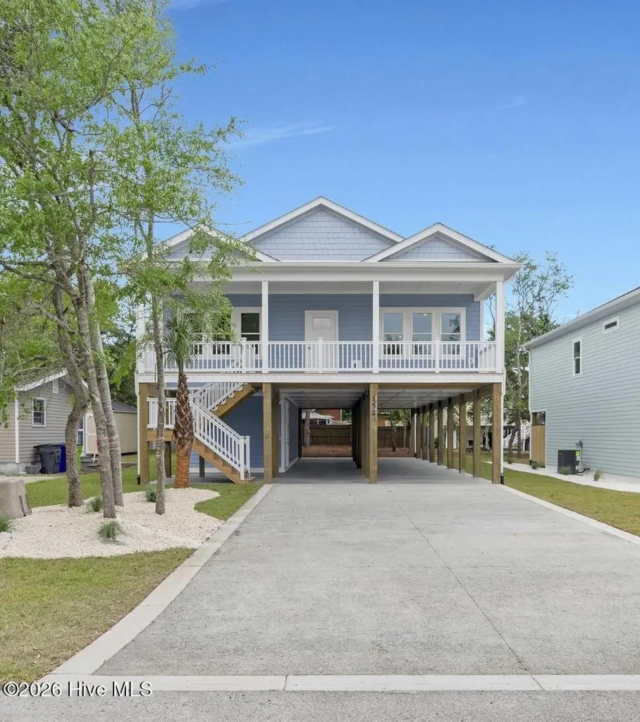 152 NE 1st Street Oak Island NC 28465