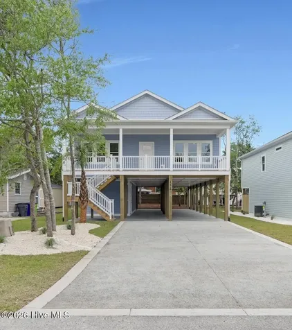 152 NE 1st Street Oak Island NC 28465