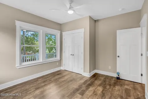 152 NE 1st Street Oak Island NC 28465