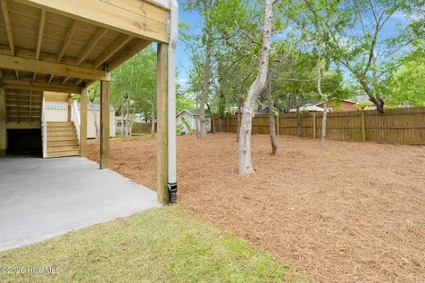 152 NE 1st Street Oak Island NC 28465