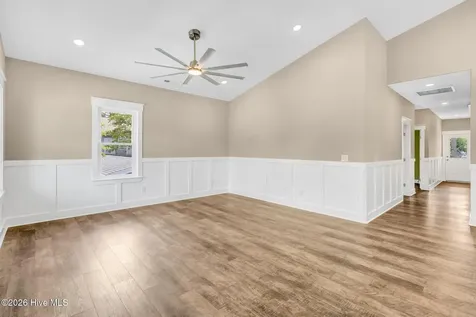 152 NE 1st Street Oak Island NC 28465