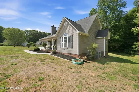 3993 Yount Court Burlington NC 27215