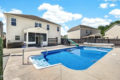 854 Dynasty Drive Jacksonville NC 28546