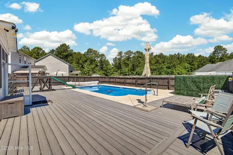 854 Dynasty Drive Jacksonville NC 28546