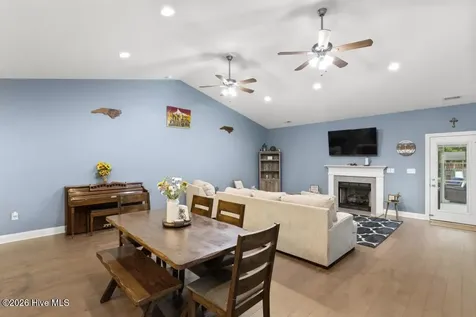 502 Bluff View Lane Swansboro NC 28584