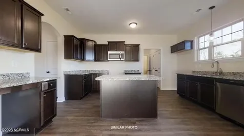 148 Woodford Drive Jacksonville NC 28540