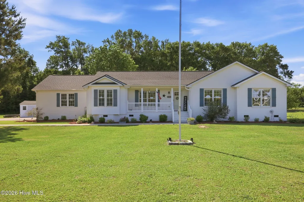 4325 Nc 903 S Winterville NC 28590