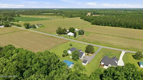 4325 Nc 903 S Winterville NC 28590