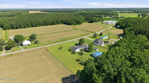 4325 Nc 903 S Winterville NC 28590