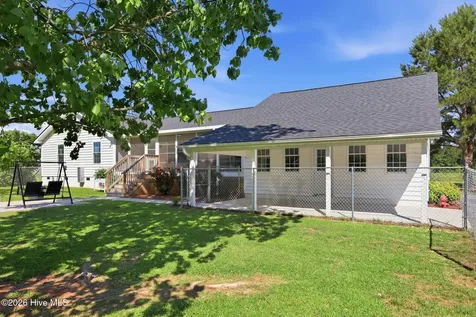4325 Nc 903 S Winterville NC 28590