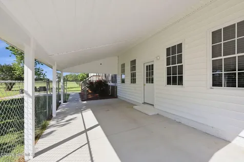 4325 Nc 903 S Winterville NC 28590