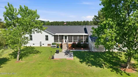 4325 Nc 903 S Winterville NC 28590