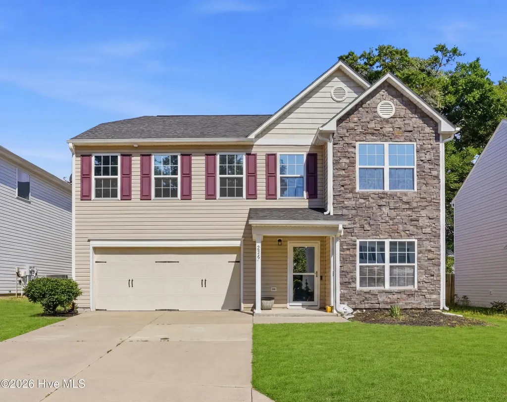 6527 Rustling Leaves Way Wilmington NC 28409