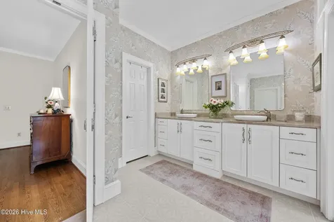 1180 Arboretum Drive Wilmington NC 28405