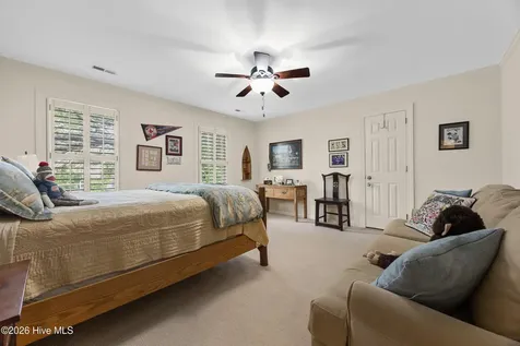 1180 Arboretum Drive Wilmington NC 28405