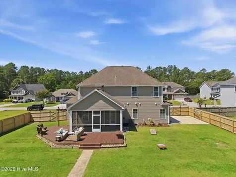 116 Peytons Ridge Drive Hubert NC 28539