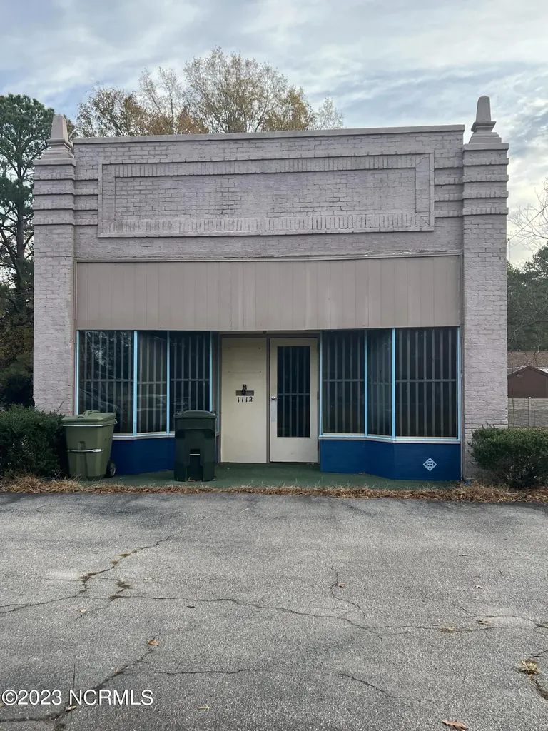1112 Nash Street N Wilson NC 27893
