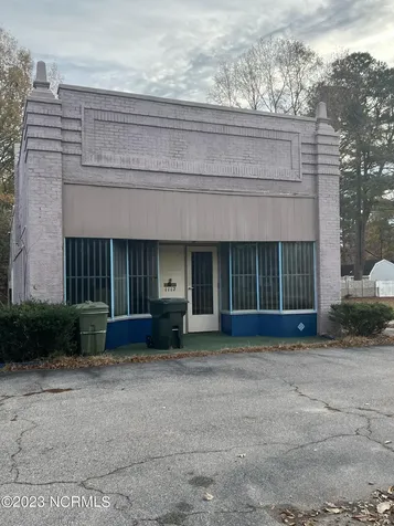 1112 Nash Street N Wilson NC 27893