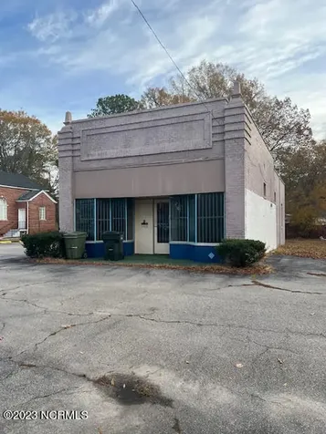 1112 Nash Street N Wilson NC 27893