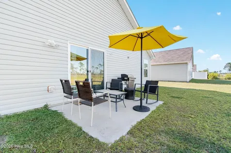 4928 Abbington Oaks Way SE Southport NC 28461