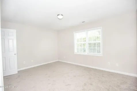 246 Smallwood Road Hubert NC 28539