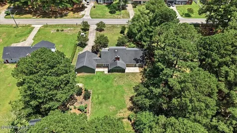 3905 Central Heights Road Goldsboro NC 27434