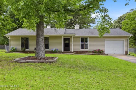 1307 Kevin Court Jacksonville NC 28546