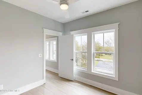 64 Pier View Court Hampstead NC 28443