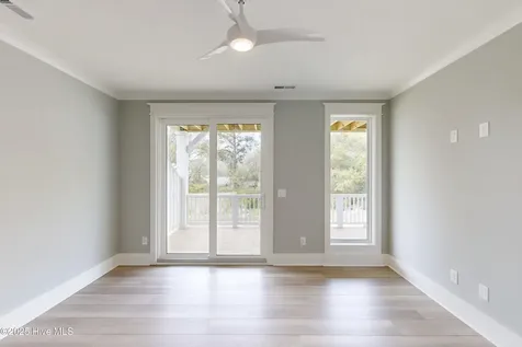 64 Pier View Court Hampstead NC 28443