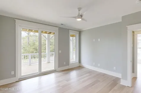 64 Pier View Court Hampstead NC 28443