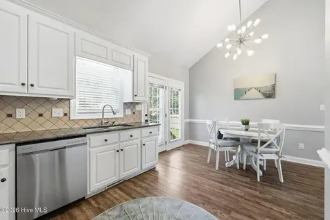 1204 Quarterpath Drive Winterville NC 28590