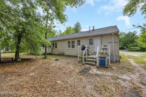 2827 Penn Street Wilmington NC 28412