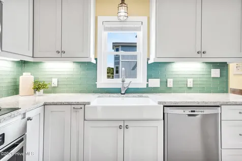 109 Frigate Drive Holden Beach NC 28462