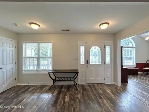 204 Star Gazer Court Richlands NC 28574