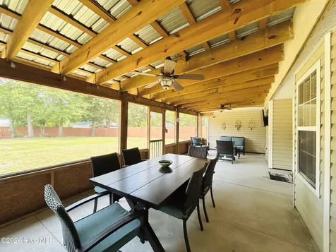 204 Star Gazer Court Richlands NC 28574